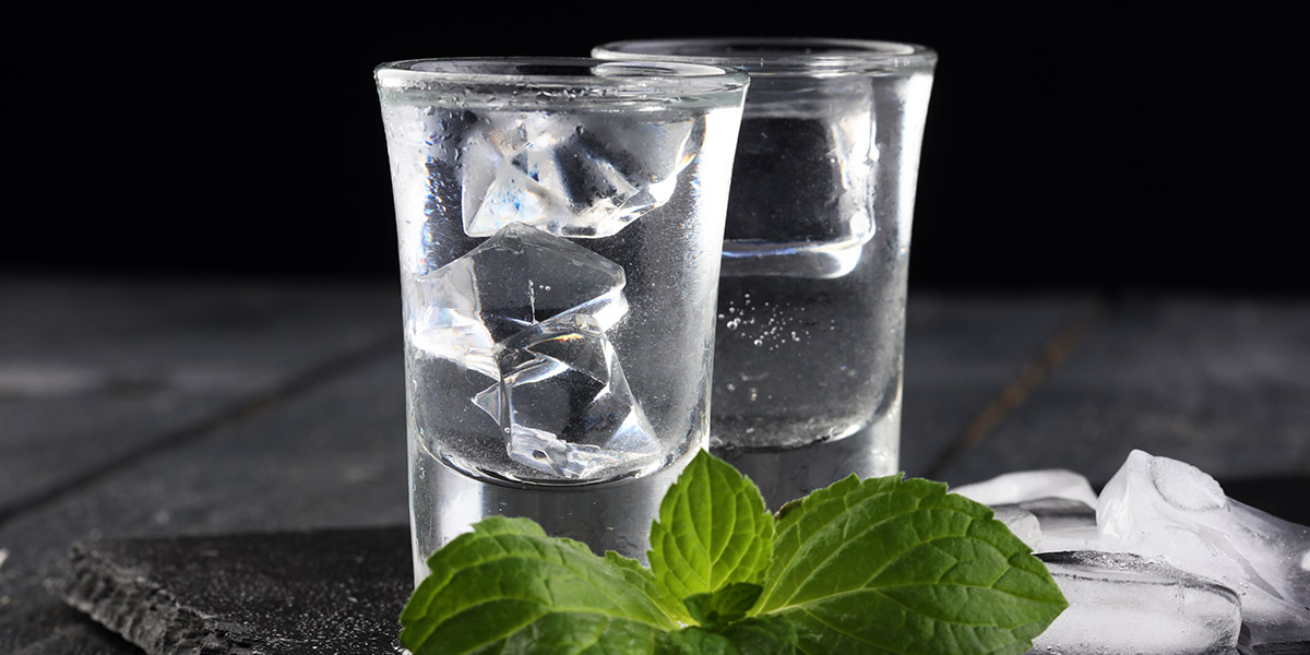 Shots Em Altertümche